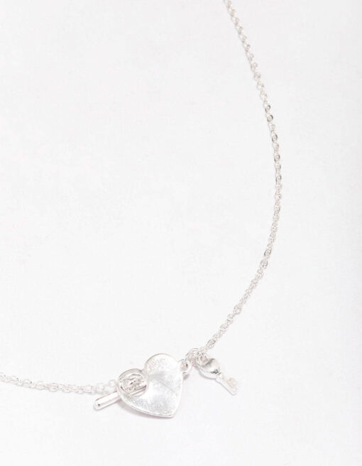 Pendant Necklace